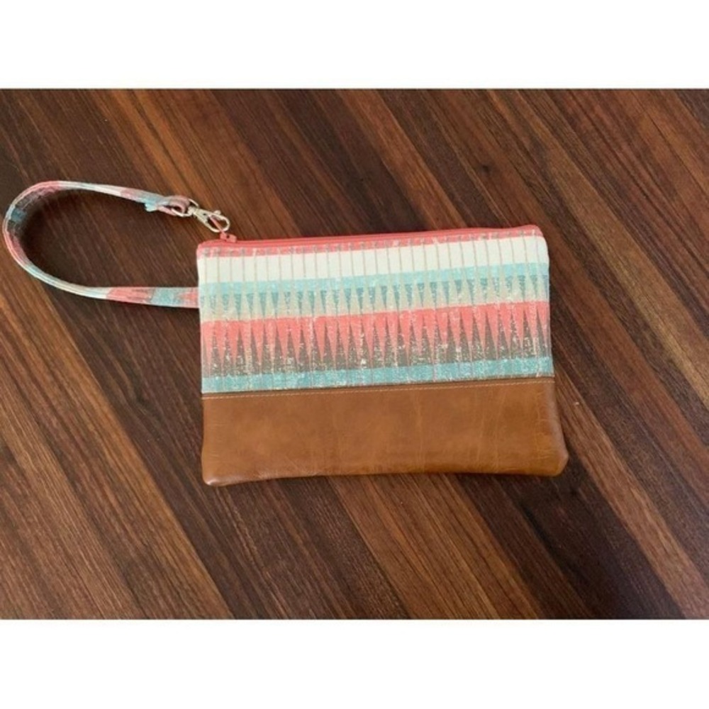Maddie Kay Handbags Southwest Geometric Wristlet Clutch Coral Teal Brown Boho